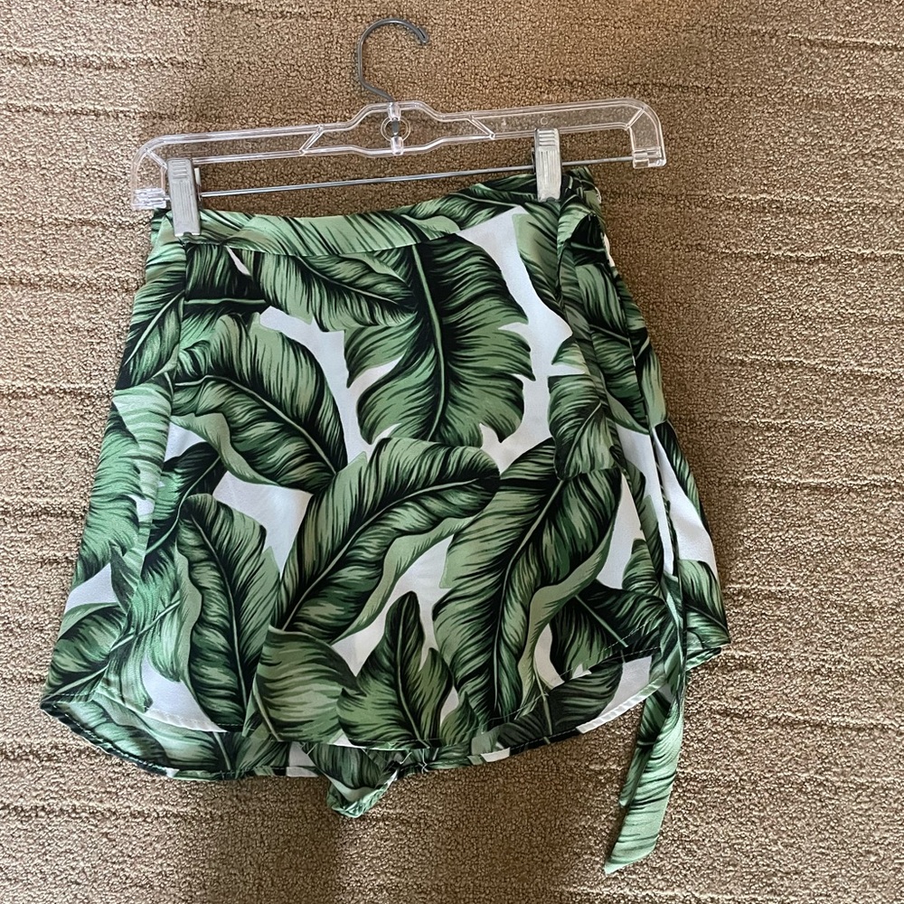 Show me your Mumu Banana Leaf Skort
